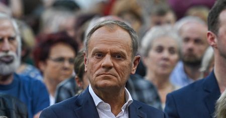 Tajna broń Tuska? Ludzie z PO mają zainstalowany specjalny program