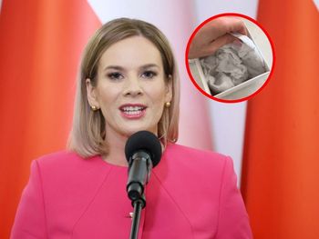 Dostała paczkę od Nawrockiej. Wiemy, co było w środku