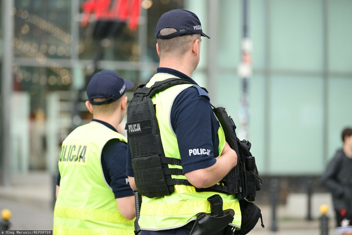 zabójstwo, policja, napad Zabił przypadkowego przechodnia i przebrał się za Mikołaja. Jest akt oskarżenia