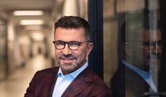 Zbigniew Łuczyński nowym prowadzącym "19:30", czyli nowych "Wiadomości" TVP1