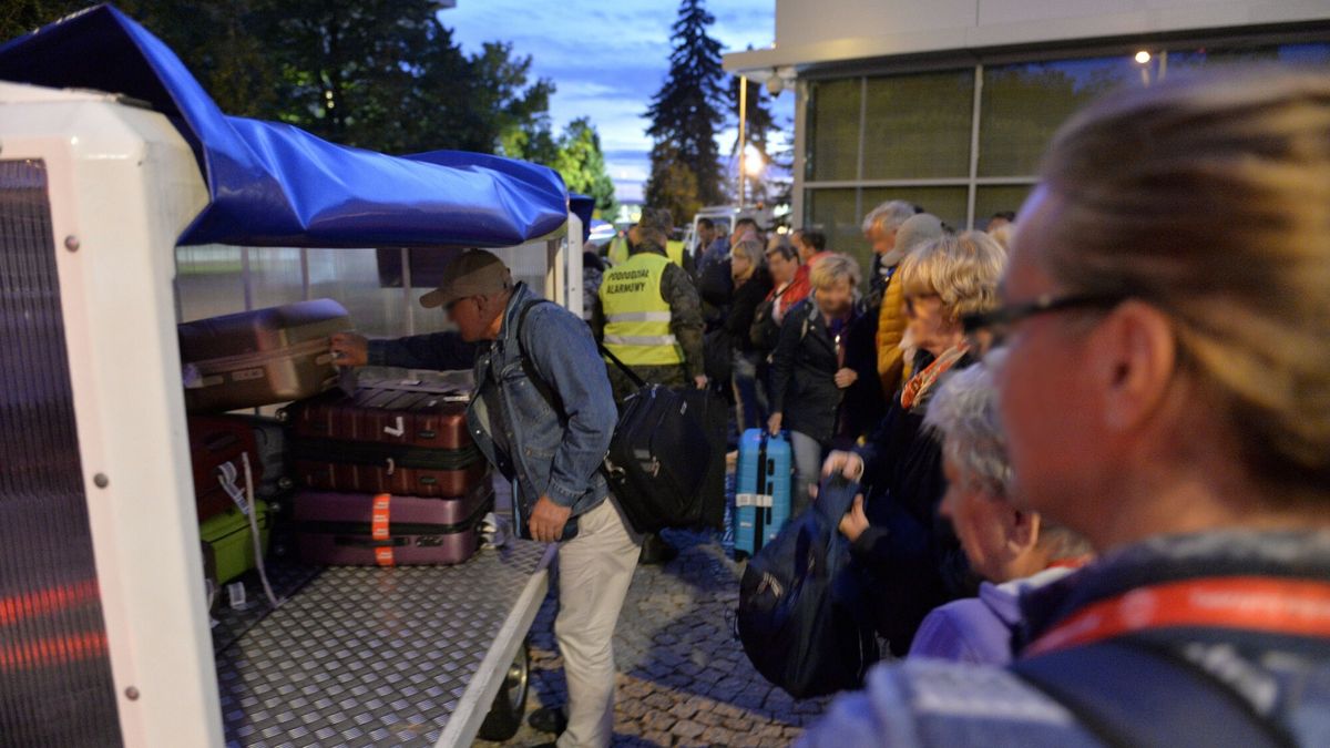 Trwa ewakuacja Polaków z Izraela 