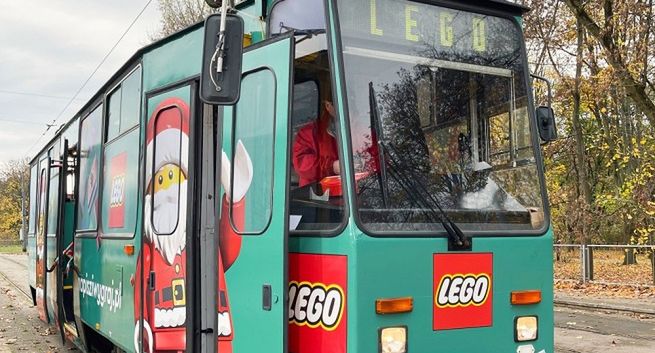 Tramwaj LEGO w Warszawie. Można nim jeździć bezpłatnie