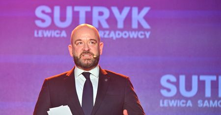 Afera Collegium Humanum. Media: Sutryk usłyszał zarzuty