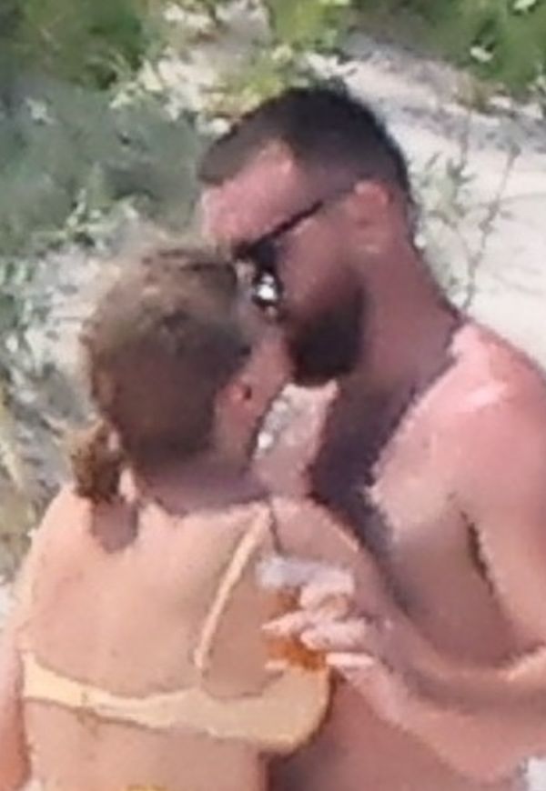 Taylor Swift, Travis Kelce