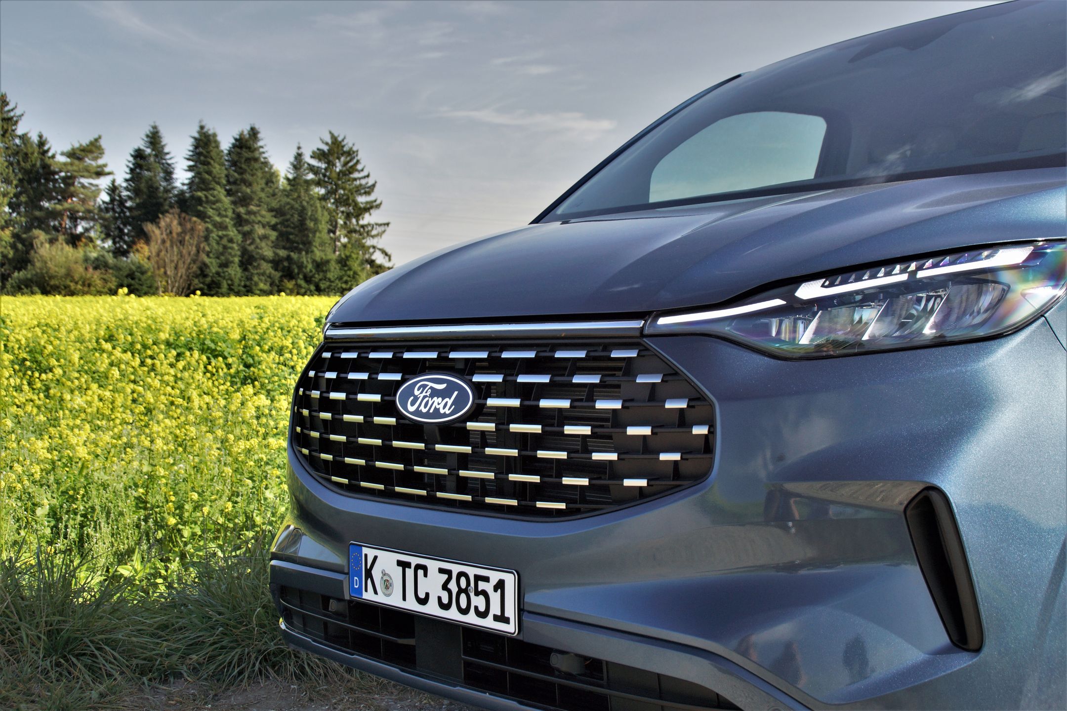 Ford Tourneo Custom 2023 