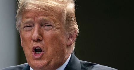 Twitch zawiesił konto Donalda Trumpa za nienawistne działania
