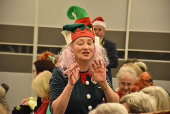 Malbork: Mikołajki w Uniwersytecie Trzeciego Wieku. Wystąpiły Balbiny