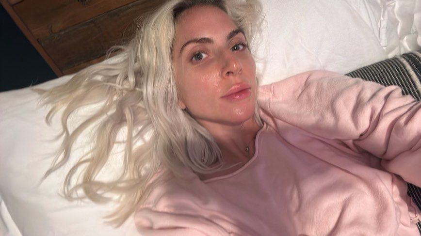 Lady Gaga reklamuje lek na migrenę. Fani nie są zachwyceni