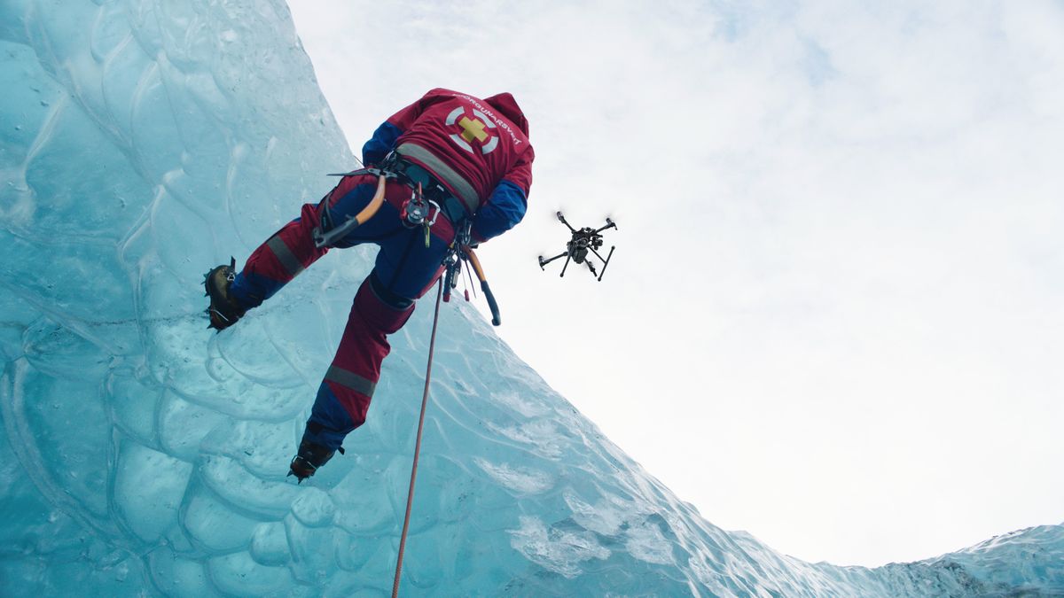 DJI Matrice M200 - dron do zadań specjalnych 1