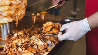 Skażone wszystkie próbki. Groźna bakteria w kebabie