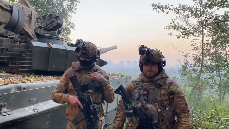 Ukraińcy strzelają z rosyjskiego czołgu T-80BVM