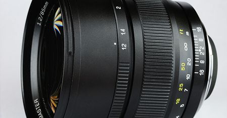 Mitakon Speedmaster 85mm f/1.2 - chiński, jasny obiektyw do portretów