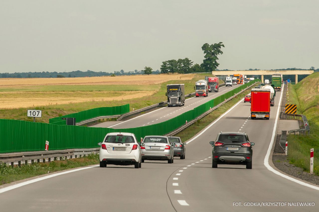 Kierowcy "osobówek" na razie mogą spać spokojnie