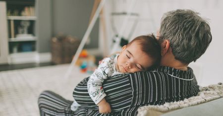 Świadczenie „babciowe” zostanie wypłacone jeszcze w tym roku. Nawet 1500 zł miesięcznie na dziecko [SZCZEGÓŁY]