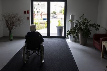 W okresie PRL-u straszono ludzi pobytem w Domu Helclów. Dziś to miejsce jest jak latarnia dla tych, którzy na końcu drogi potrzebują światła