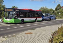 Chwile grozy w autobusie. Zaatakował kierowcę