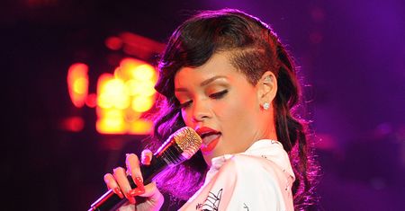 Rihanna ZNOWU ZAGRA w Polsce!