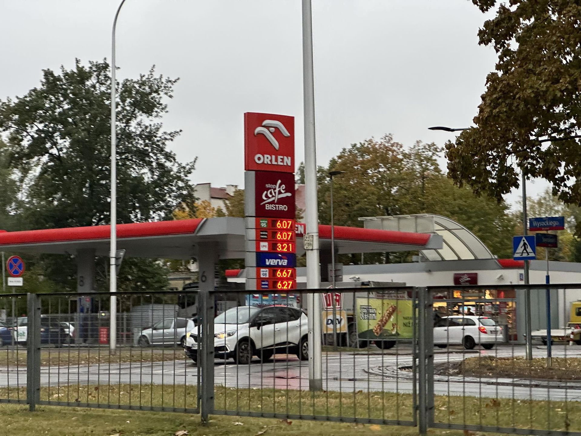 Ceny paliw na niektórych stacjach wzrosły