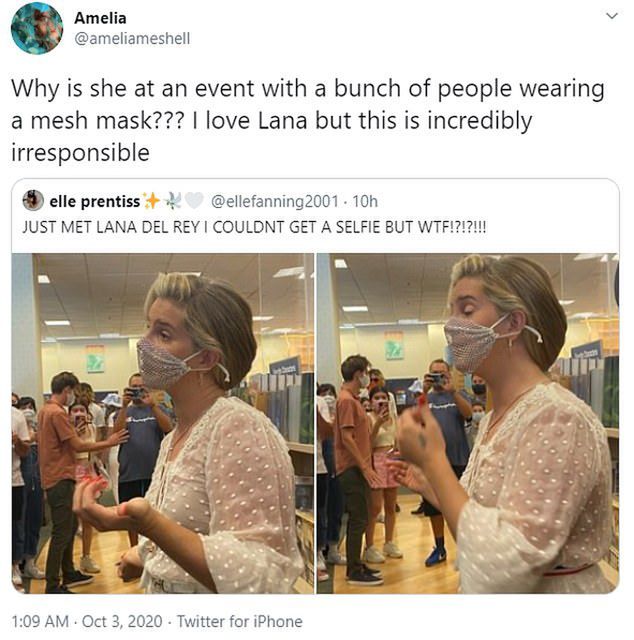 Lana Del Rey założyła maseczkę z dziurami na spotkanie z fanami