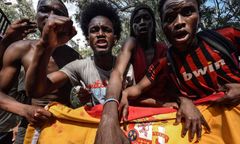 Imigranci: Doły śmierci nie ochronią Europy. Potrzebne jest skuteczne prawo