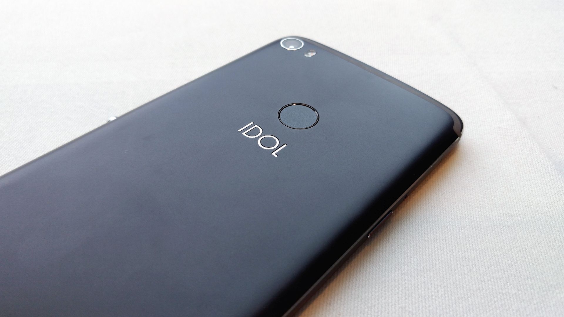 Alcatel Idol 5 i 5S, czyli użytkownicy nie żyją tylko flagowcami [pierwsze wrażenia] 5
