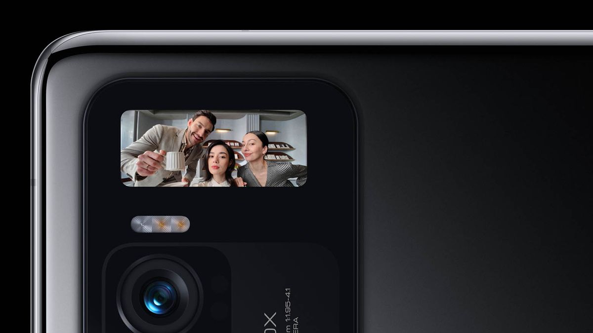 Ma potężny aparat z własnym wyświetlaczem. Xiaomi Mi 11 Ultra i Mi 11 Pro oficjalnie 1