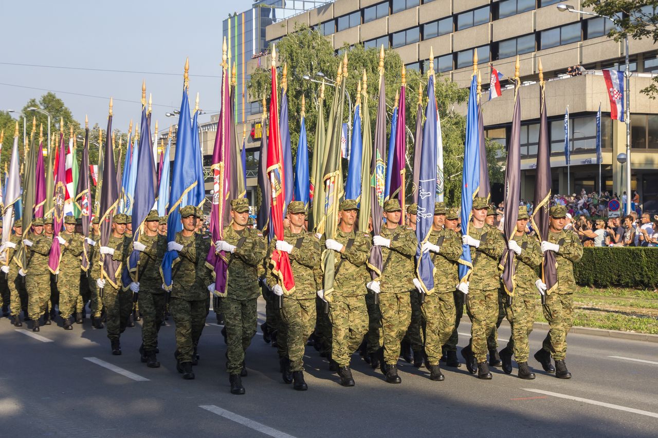 Kraj UE postanowił. Wraca obowiązkowa służba wojskowa