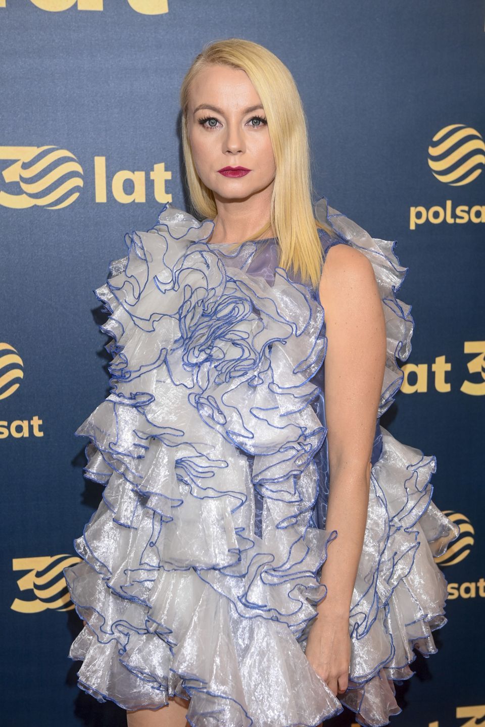 scena z: Anna Ilczuk, SK:, , fot. Kurnikowski/AKPA30-lecie Telewizji Polsat, falbanki, falbany, gala 30-lecia Telewizji Polsat, Polsat, Polsat - 30. Urodziny, suknia z falbanami, suknia z falbankami, grzywka na bok, usta czerwone, Anna Ilczuk