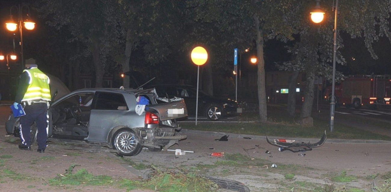 Lubelskie. Wylecieli z auta, jak z katapulty. Nagranie mrozi krew w żyłach