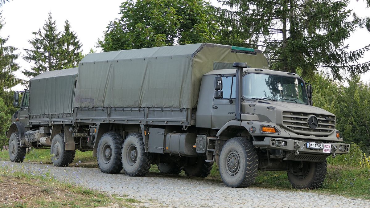 Mercedes-Benz Zetros - zdjęcie poglądowe
