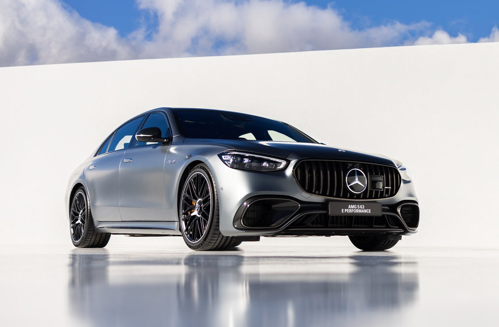 Mercedes-AMG S63 E-Performance