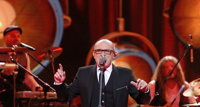 Muzyczne show „Od Opola do Opola” w TVP1. Andrzej Krzywy prowadzącym