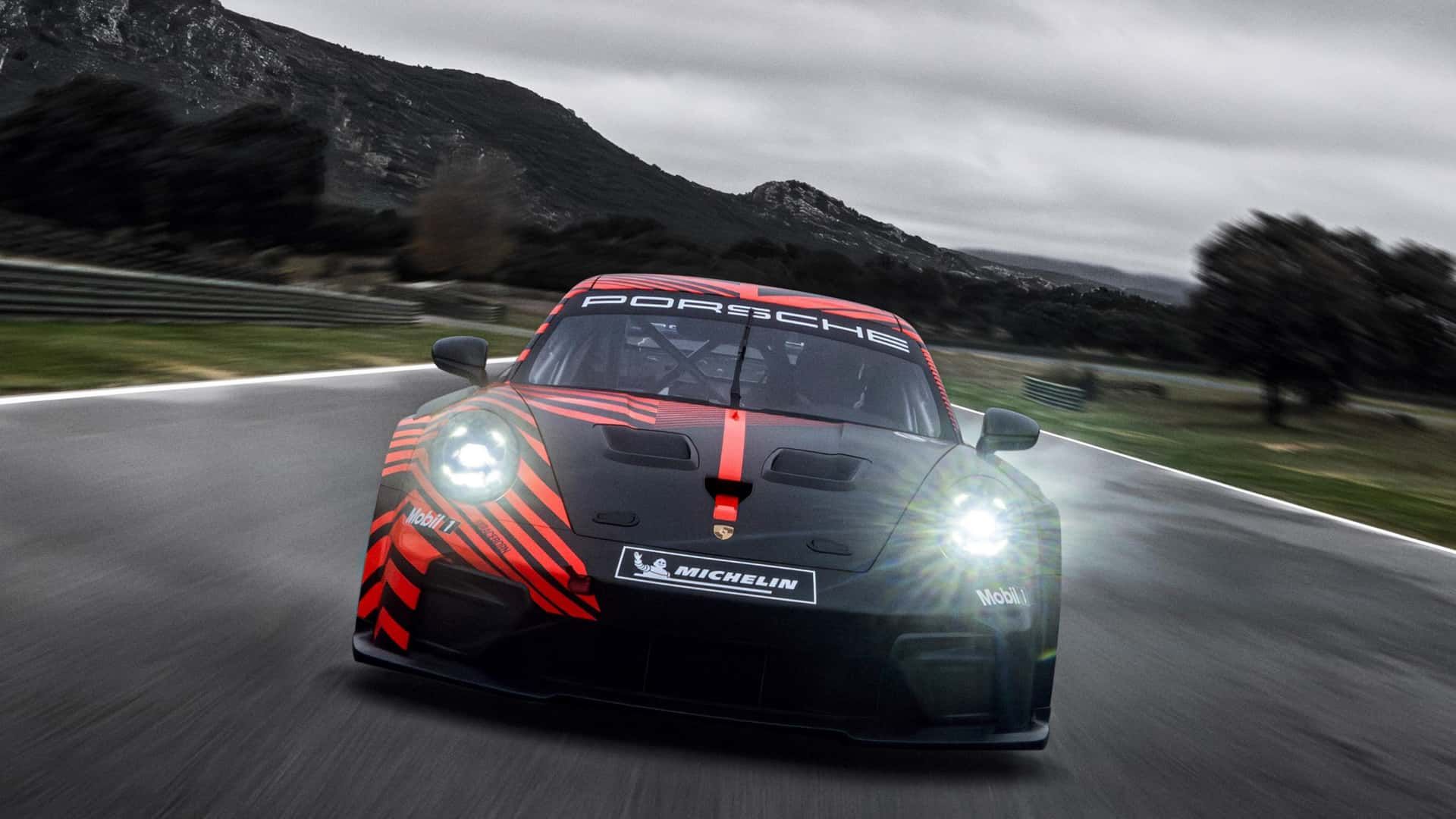 Porsche 911 GT4 R