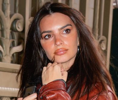 Wyglądała jak milion dolarów. Emily Ratajkowski w przezroczystościach i błyskotkach