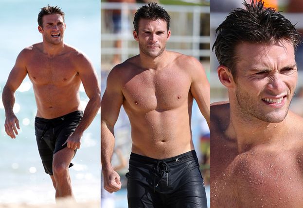 Umięśniony Scott Eastwood na plaży w Sydney (FOTO)