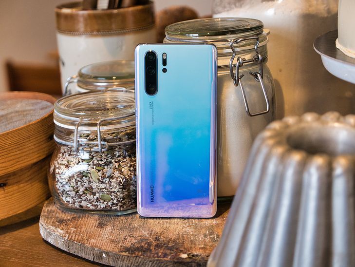 W Huaweiu P30 Pro widać inspirację iPhone'em X