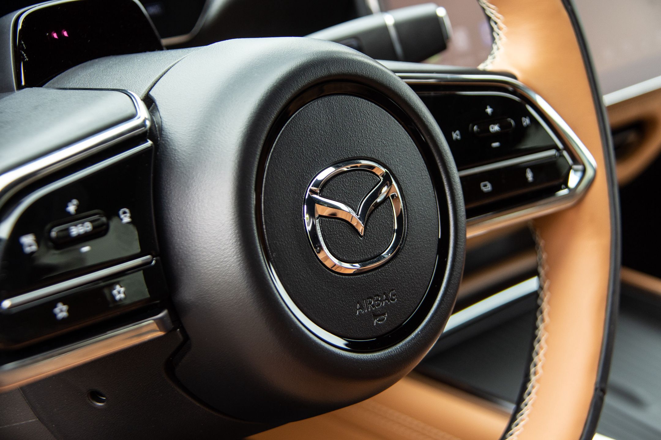 Mazda 6e