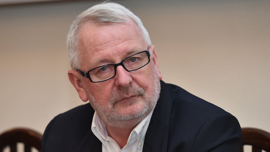 Koronawirus w Polsce. Prof. Andrzej Matyja skrytykował rząd za niedostateczną walkę z epidemią