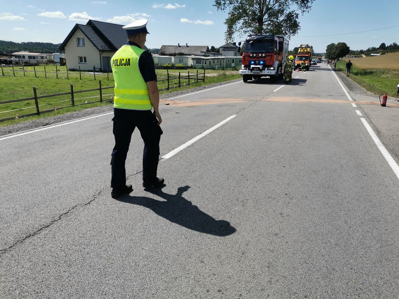 Tragedia na Pomorzu. Na drodze zginęła 53-latka, 15-latek w szpitalu