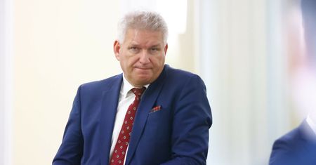 Nowy podatek i wielka reforma systemu. Lewica nie zapomina o swoim projekcie