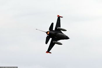 Roztrzaskał się F-16. Katastrofa myśliwca w Niemczech