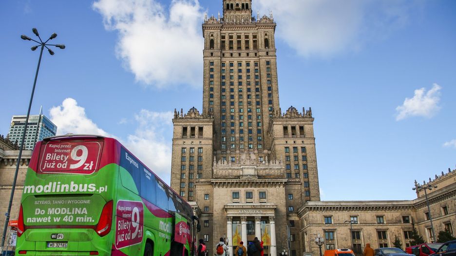 Koronawirus. Warszawa. Firma ModlinBus zwolniła wszystkich pracowników