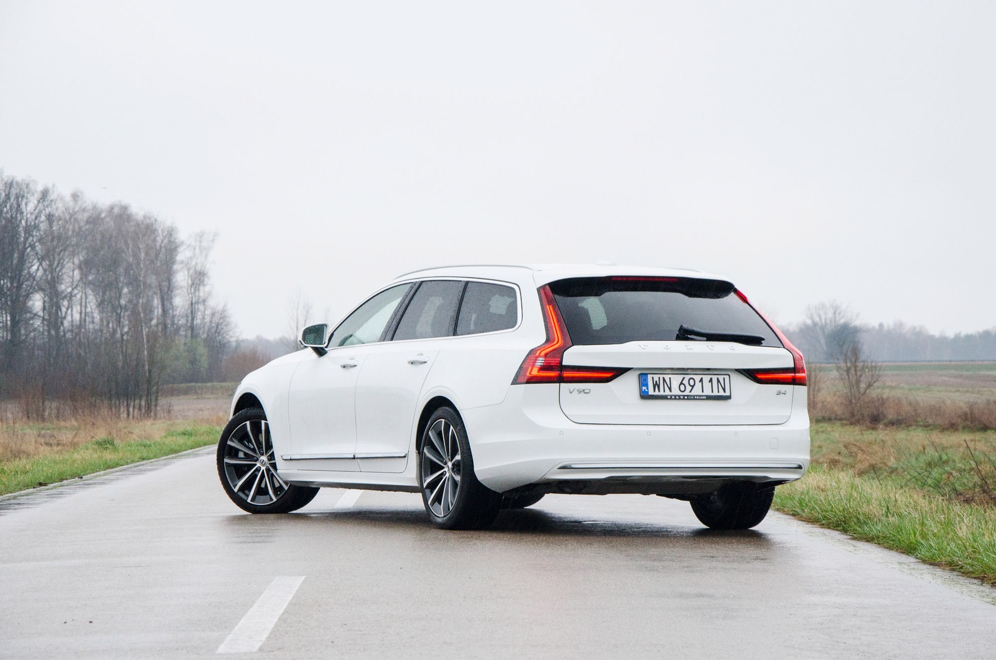 Volvo V90