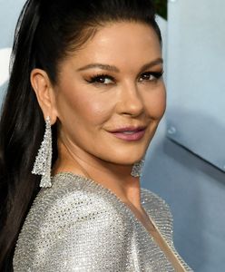 Catherine Zeta-Jones wygina się na jachcie. Trudno uwierzyć, że ma 51 lat