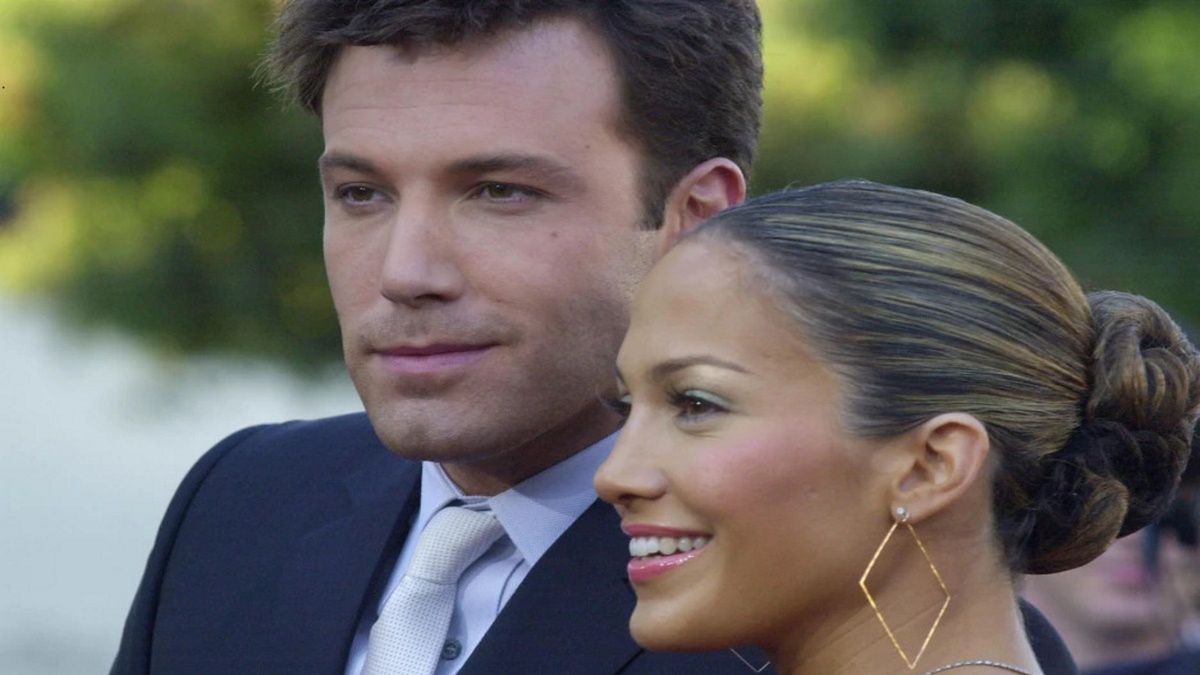 Ben Affleck i Jennifer Lopez gdy byli zaręczeni 15 lat temu
