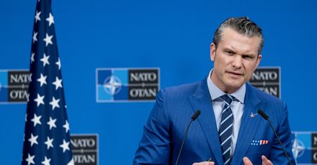 Decyzja o rozmieszczeniu broni jądrowej w Ukrainie zależy od Trumpa