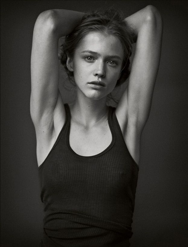 "Vogue" zrywa z Photoshopem i chudzielcami? [galeria] 2