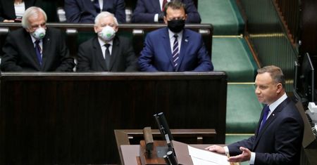 Weto prezydenta. Rząd szykuje nowy projekt ustawy działowej