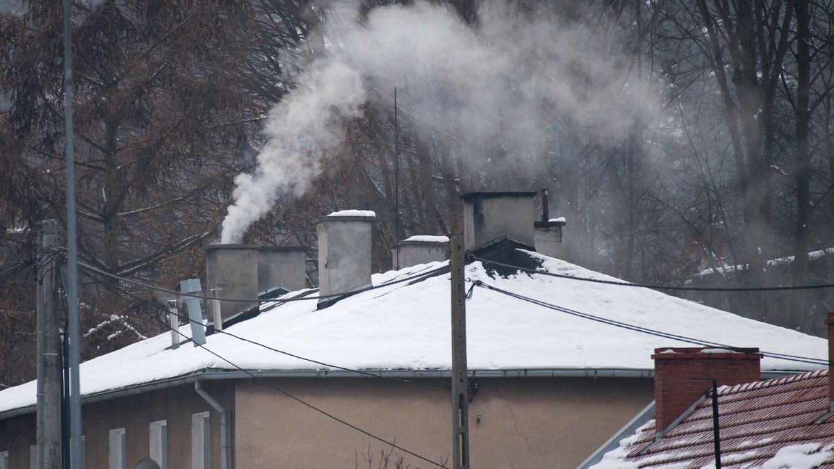 Polacy, którzy ogrzewają domy gazem, węglem czy olejem opałowym, muszą szykować się na podwyżki