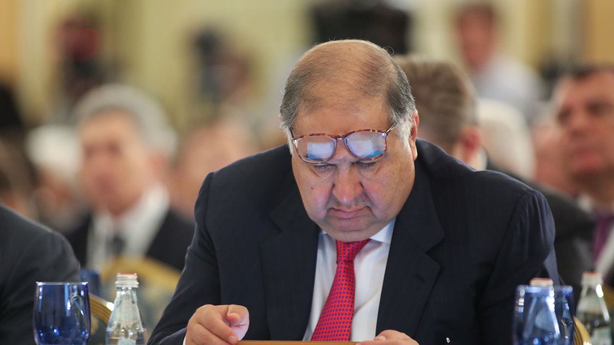 Aliszer Usmanow stracił jacht i dwie wille we Włoszech